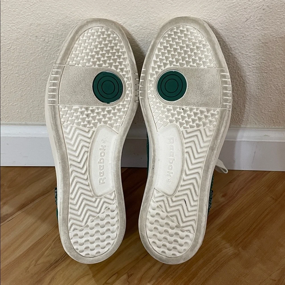 Sneeze x Reebok LT Court 'Viper Green' Sneakers (size 10.5)